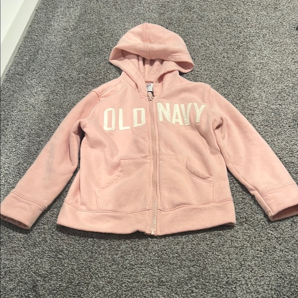 Very Lightly Used Old Navy Hoodie-5T girls